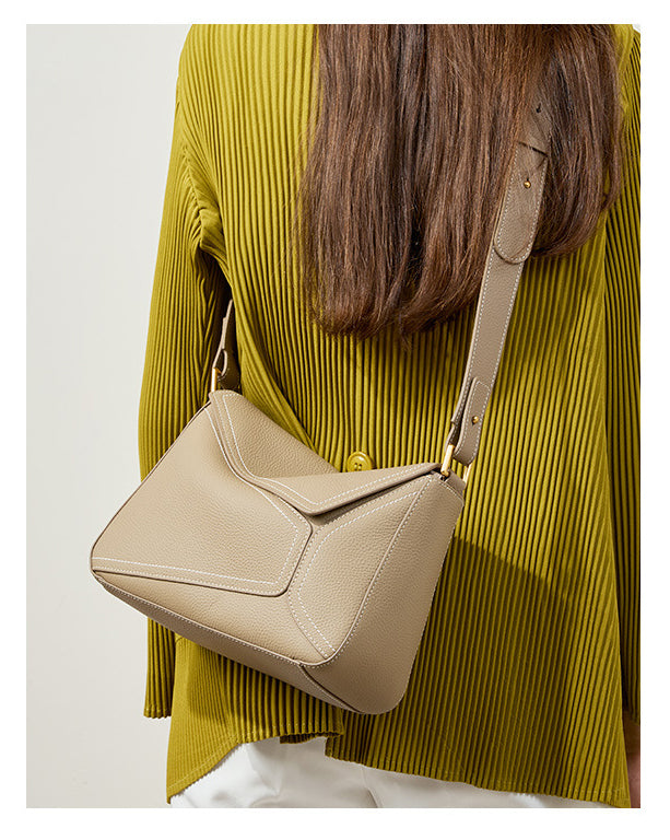 Bag for Women 2025 New Single Shoulder Underarm Bag Geometric Bag for Women Genuine Leather Pillow Cover Layer Leather Crossbody Commuter Bag