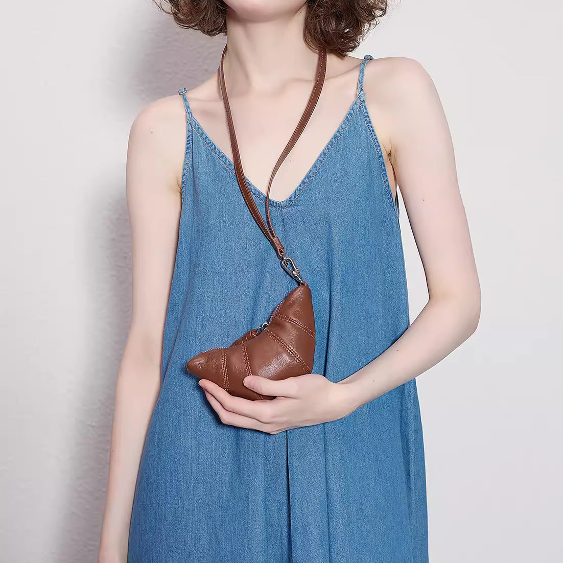 Hanging Neck Small Coin Purse Cute Croissant Mini Concave Design Crossbody Lipstick Headphone Bag