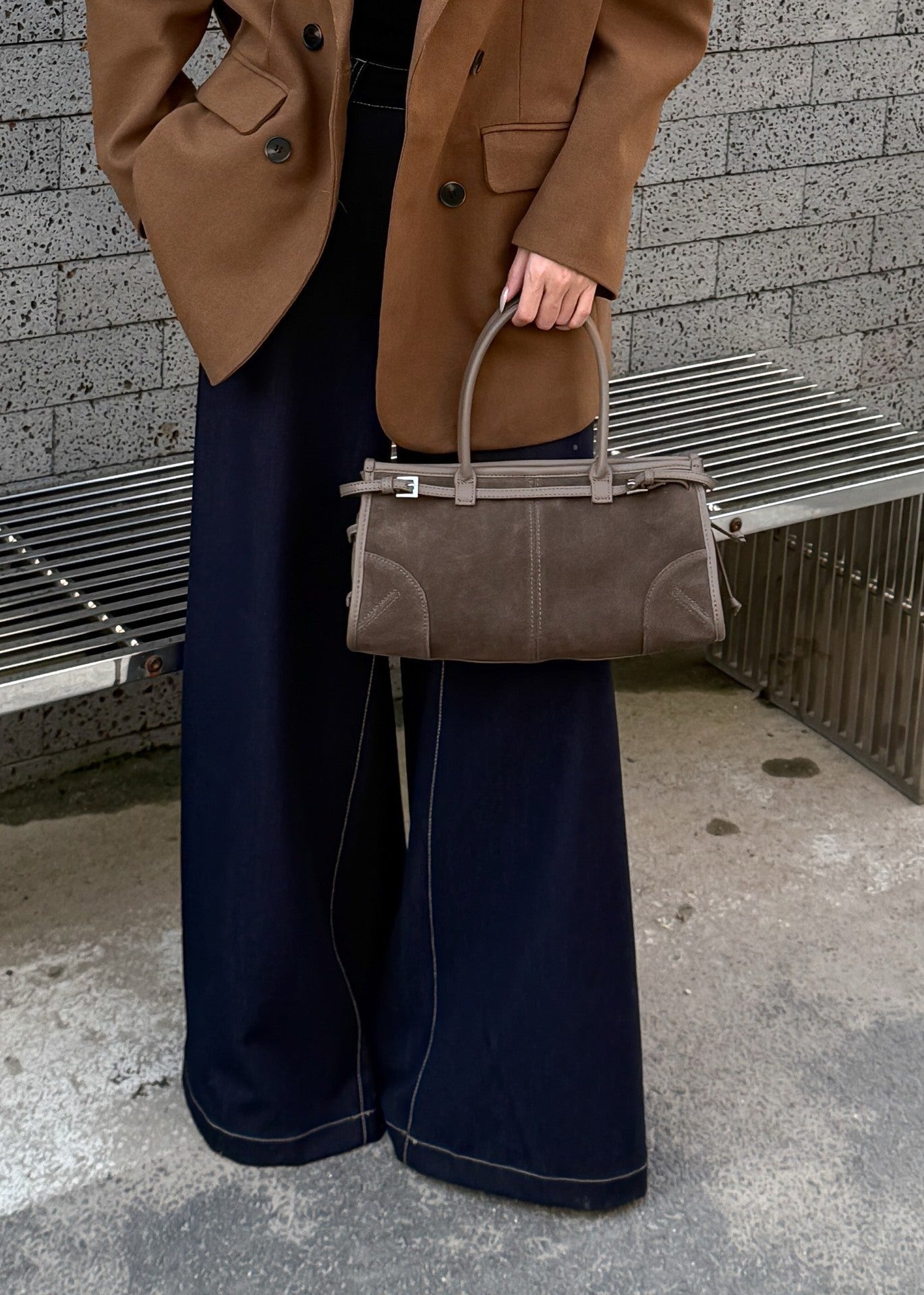 Suede Baguette & Boston Bag: Vintage European & American Style Genuine Leather Handbag for Women - Convertible Top-Handle & Underarm Purse