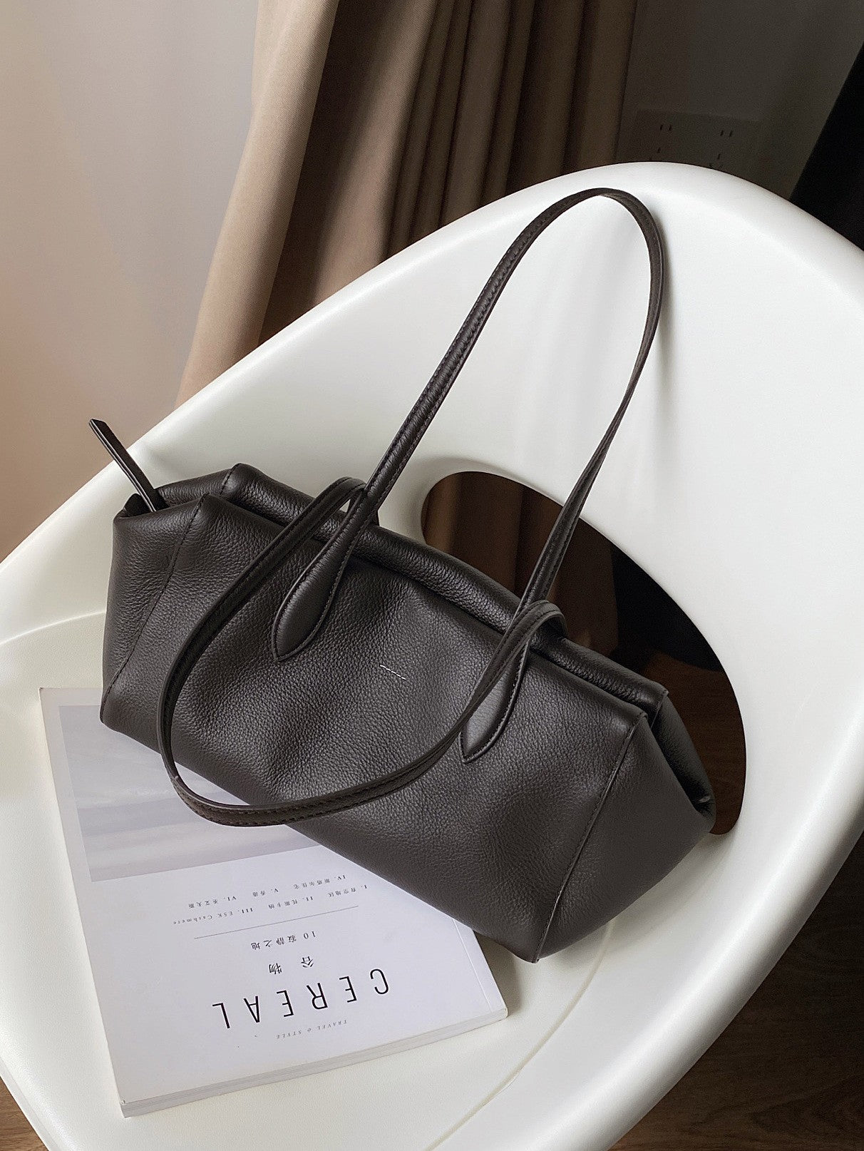 Korean Minimalist Full-Grain Leather Bag: Structured Underarm Tote & Boston Style Bag for Women – Versatile Top-Handle & Shoulder Work Bag