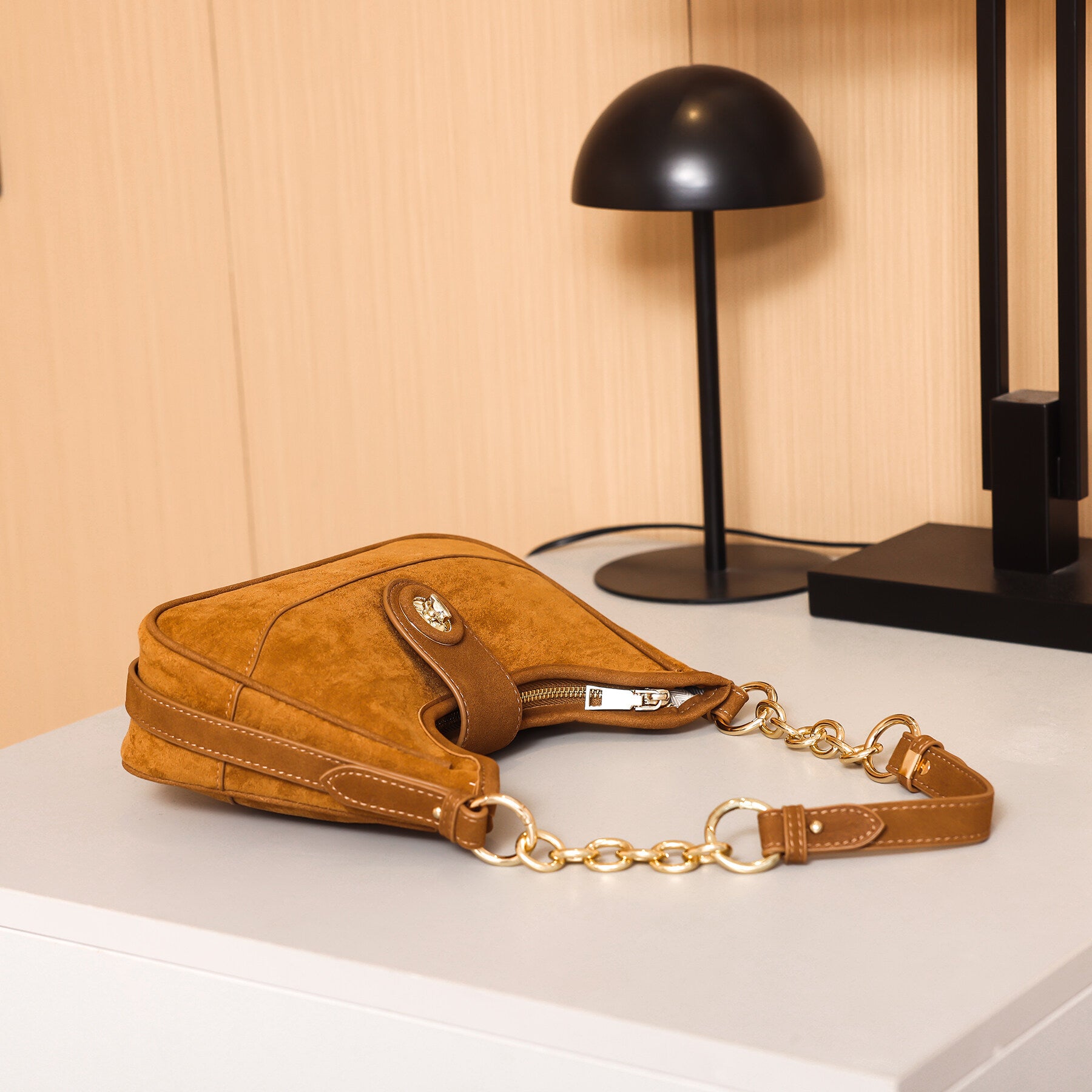 2025 New Arrival: Chain Strap Shoulder & Underarm Bag - Structured Top-Handle Mini Square Bag for Commuting